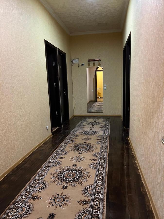 Twins Guest House Batumi Esterno foto